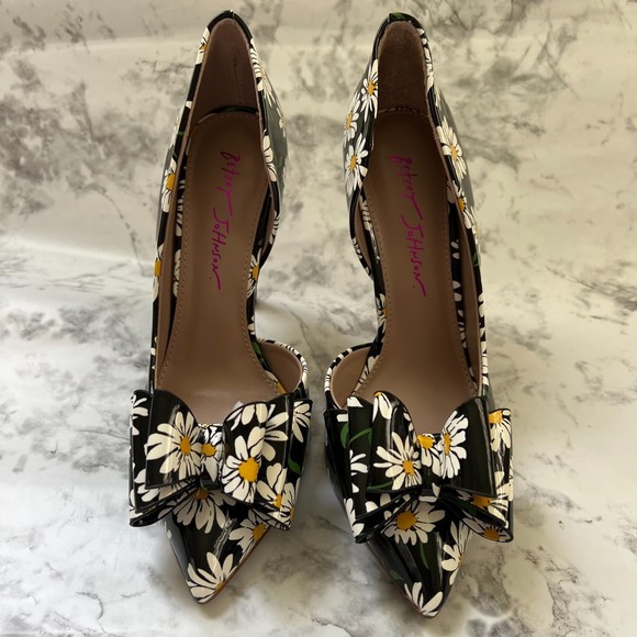Betsey Johnson Black Floral Heels - Picture 3 of 5
